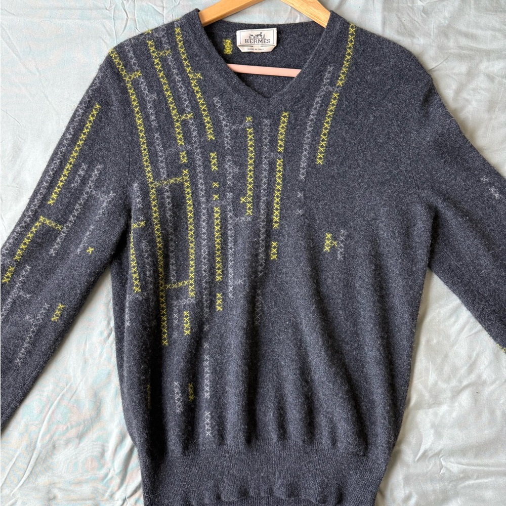 Hermes Sweater